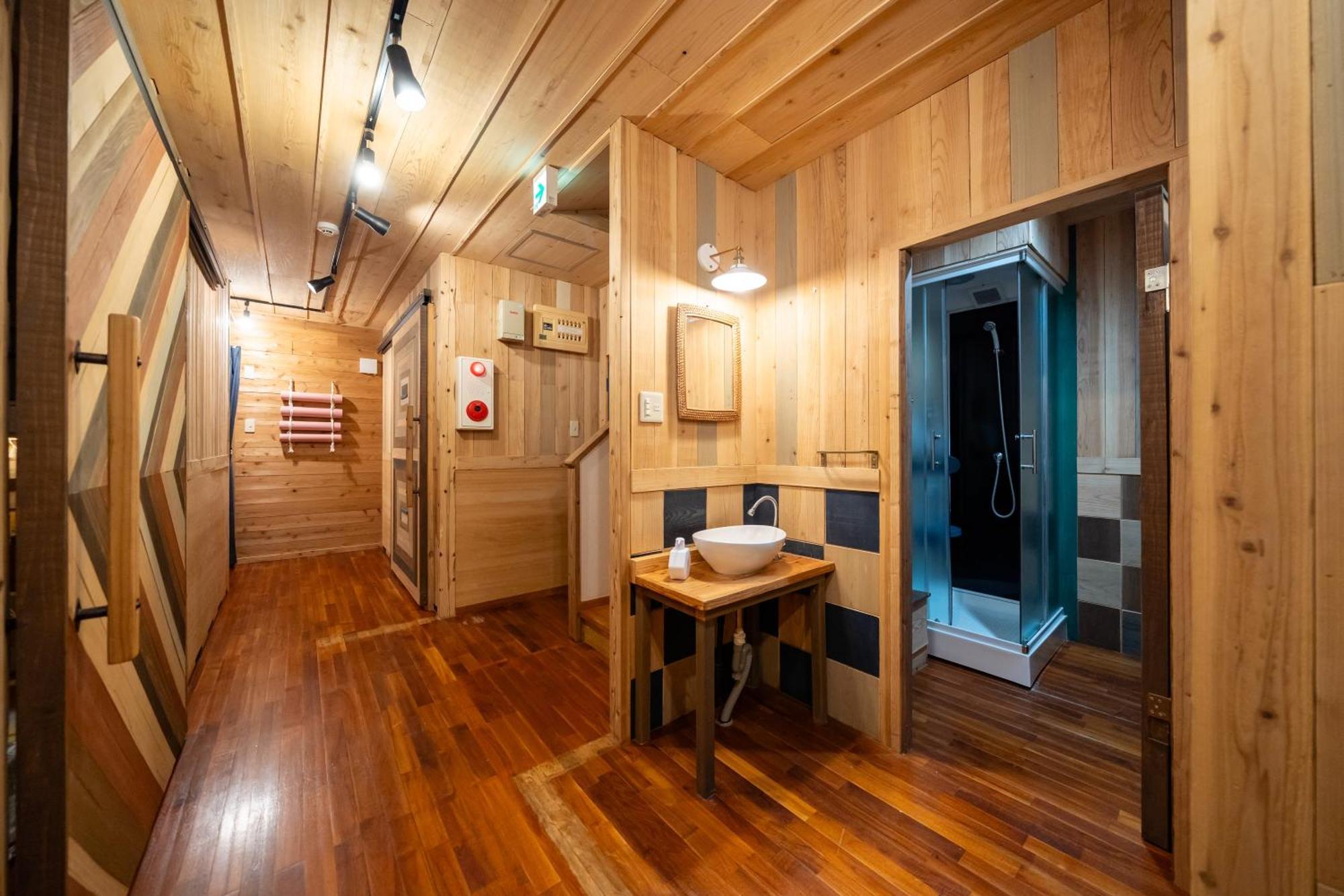 Mambo Hostel Okinawa Motobu Bagian luar foto